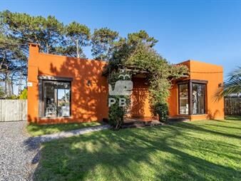 https://web5.gallito.com.uy/casa-en-venta-tio-tom-2-dormitorios-ref-inmuebles-24785979