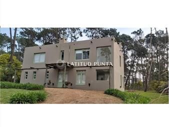 https://web5.gallito.com.uy/casa-en-laguna-blanca-inmuebles-27586398