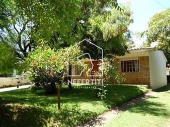 https://www.gallito.com.uy/venta-dos-casas-en-un-mismo-padrã³n-en-las-toscas-inmuebles-27589851