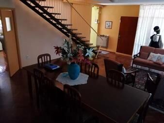 https://www.gallito.com.uy/casa-en-la-blanqueada-2-casas-2-aptos-ideal-inversor-inmuebles-24638766