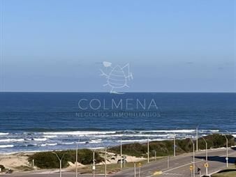 https://web5.gallito.com.uy/venta-apartamento-de-4-dormitorios-y-4-baños-con-inmuebles-27576432
