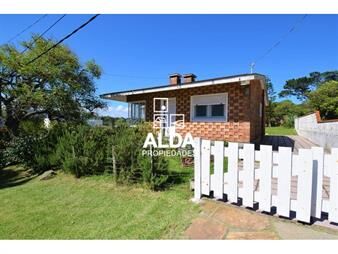 https://web5.gallito.com.uy/casa-en-punta-colorada-estrellas-ref-ca200165-inmuebles-20607835