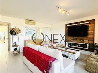 https://web5.gallito.com.uy/venta-de-apartamento-de-2-dormitorios-y-en-la-de-inmuebles-27438162