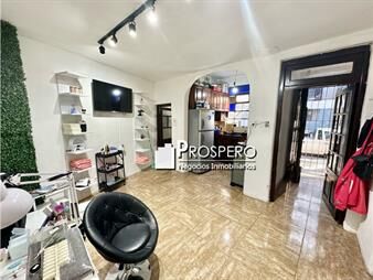 https://www.gallito.com.uy/va1833p-venta-casa-2dorm-tres-cruces-c-renta-inmuebles-27032824