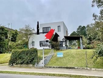 https://www.gallito.com.uy/casa-en-venta-pinares-ideal-para-todo-el-aã±o-inmuebles-26204361