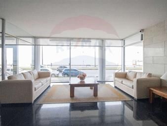 https://web5.gallito.com.uy/venta-apartamento-pocitos-rambla-4d-3b-garaje-inmuebles-27370044