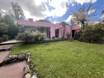 https://web5.gallito.com.uy/venta-de-casa-4-dormitorios-playa-mansa-inmuebles-27135361