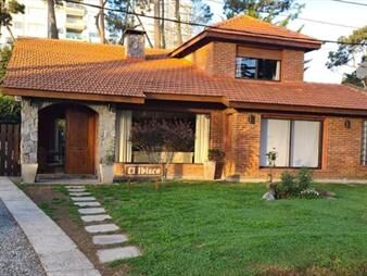 https://www.gallito.com.uy/casa-punta-del-este-cantegril-4-dormitorios-inmuebles-23233505