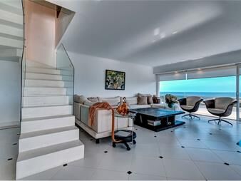 https://web5.gallito.com.uy/departamento-penthouse-duplex-frente-al-mar-loft-inmuebles-27599206