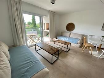 https://web5.gallito.com.uy/apartamento-en-mansa-1-dormitorio-con-parrillero-inmuebles-22382029