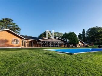 https://web5.gallito.com.uy/en-venta-casa-de-4-dormitorios-con-agradable-en-inmuebles-26007661