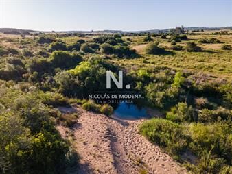 https://www.gallito.com.uy/chacra-a-5-minutos-de-pueblo-garzon-jose-ignacio-inmuebles-27599494
