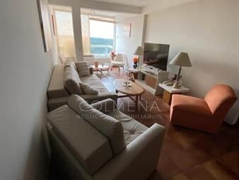 https://web5.gallito.com.uy/apto-de-2-dormitorios-en-alquiler-en-excelente-en-inmuebles-27068104