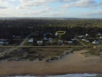 https://www.gallito.com.uy/venta-de-terreno-a-pasos-de-la-playa-en-ocean-inmuebles-24079578