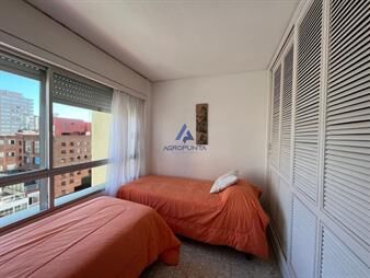https://web5.gallito.com.uy/departamento-en-gorlero-inmuebles-17598246