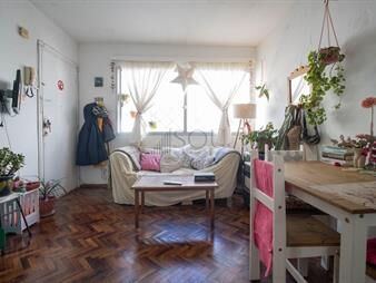 https://web5.gallito.com.uy/venta-apartamento-1-dormitorio-y-parrillero-en-arroyo-seco-inmuebles-27425521