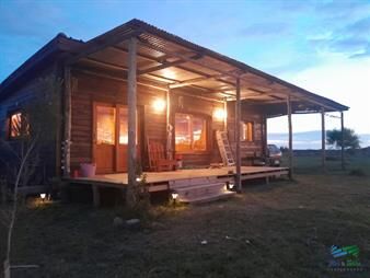 https://www.gallito.com.uy/simpatica-chacra-con-2-construcciones-bien-con-a-inmuebles-27576347