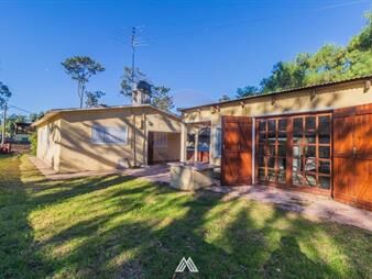 https://www.gallito.com.uy/venta-casa-santa-ana-2-dormitorios-gran-barbacoa-inmuebles-26651770