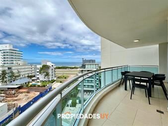 https://www.gallito.com.uy/sol-y-luna-venta-apartamento-3-dormitorios-y-inmuebles-27126334
