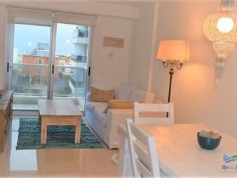 https://www.gallito.com.uy/vendo-apartamento-2-dormitorios-con-servicios-en-inmuebles-27602903