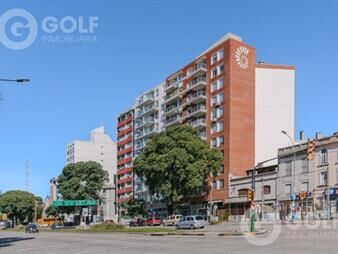 https://web5.gallito.com.uy/venta-apartamento-de-2-dormitorios-con-terraza-en-tres-cruc-inmuebles-27553244
