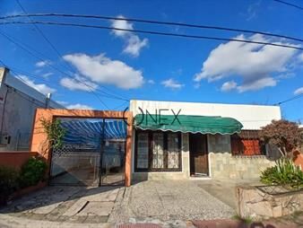 https://web5.gallito.com.uy/casa-en-venta-zona-industrial-inmuebles-27603389