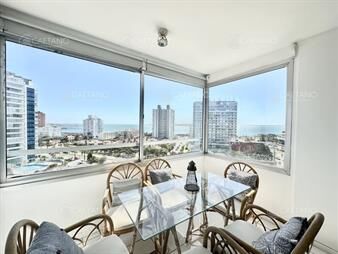 https://www.gallito.com.uy/venta-penthouse-1-dormitorio-y-medio-punta-inmuebles-25295862