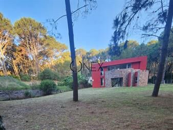 https://web5.gallito.com.uy/casa-en-punta-ballena-club-del-lago-inmuebles-27553839
