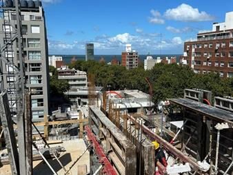 https://www.gallito.com.uy/venta-apartamento-penthouse-de-1-dormitorio-en-cordon-sur-inmuebles-26797609