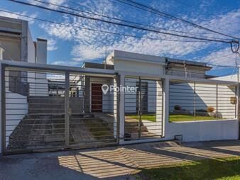 https://web5.gallito.com.uy/hermosa-casa-reciclada-3-dorm-2-baños-parrillero-y-cocher-inmuebles-27401861