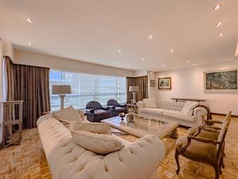 https://web5.gallito.com.uy/venta-apartamento-4-dormitorios-2-garaje-pocitos-inmuebles-27607489