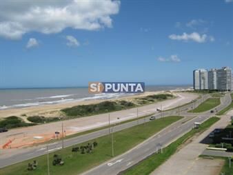 https://www.gallito.com.uy/apartamento-en-brava-3-dormitorios-inmuebles-27607778