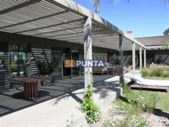 https://www.gallito.com.uy/canchera-casa-en-alquiler-jose-ignacio-inmuebles-27607833