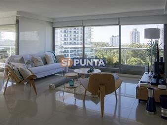 https://web5.gallito.com.uy/vende-gran-apartamento-en-brava-punta-del-este-inmuebles-27608064