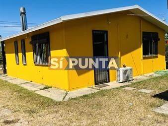 https://web5.gallito.com.uy/venta-de-casa-en-balneario-bs-as-a-200-mts-del-inmuebles-27608119