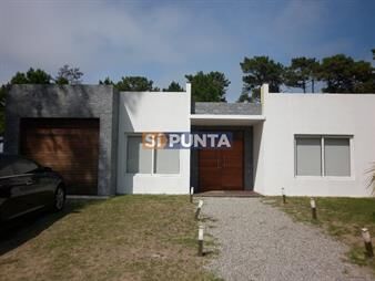 https://web5.gallito.com.uy/casa-en-venta-lugano-inmuebles-27608161