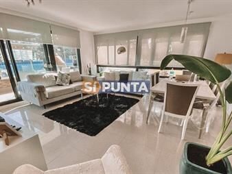 https://www.gallito.com.uy/apto-en-alquiler-2-dormitorios-1-baño-punta-del-este-inmuebles-27608249