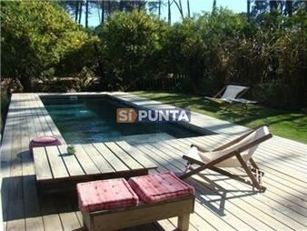 https://www.gallito.com.uy/casa-con-piscina-en-alquiler-con-vista-al-mar-en-montoya-inmuebles-27608321