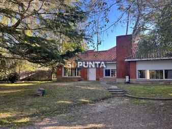 https://web5.gallito.com.uy/chalet-en-venta-estupendo-para-vivienda-de-todo-inmuebles-27608719
