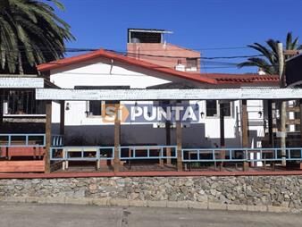 https://www.gallito.com.uy/local-en-alquiler-anual-puerto-inmuebles-27608721