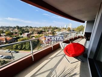 https://www.gallito.com.uy/apartamento-ubicado-a-pasos-del-shoping-y-centros-inmuebles-27608789