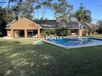 https://www.gallito.com.uy/san-rafael-punta-del-este-en-venta-casa-4-inmuebles-27608792