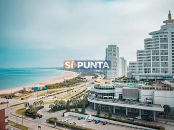 https://web5.gallito.com.uy/moderno-apartamento-de-3-suites-en-playa-mansa-al-inmuebles-27608848