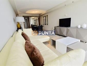 https://web5.gallito.com.uy/apartamento-en-alquiler-temporario-playa-mansa-2-inmuebles-27608960