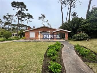 https://web5.gallito.com.uy/casa-acogedora-muy-iluminada-de-5-dormitorios-inmuebles-27609089