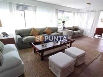 https://web5.gallito.com.uy/apartamento-en-alquiler-zona-brava-inmuebles-27609245