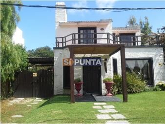 https://web5.gallito.com.uy/casa-en-la-barra-5-dormitorios-inmuebles-27609309
