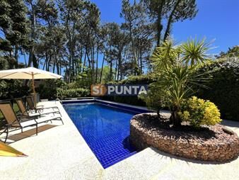 https://web5.gallito.com.uy/excelente-residencia-en-lugano-inmuebles-27609335
