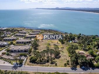 https://web5.gallito.com.uy/lote-en-lomo-de-la-ballena-punta-ballena-inmuebles-27609425