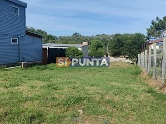 https://www.gallito.com.uy/terreno-en-venta-la-bota-inmuebles-27609673